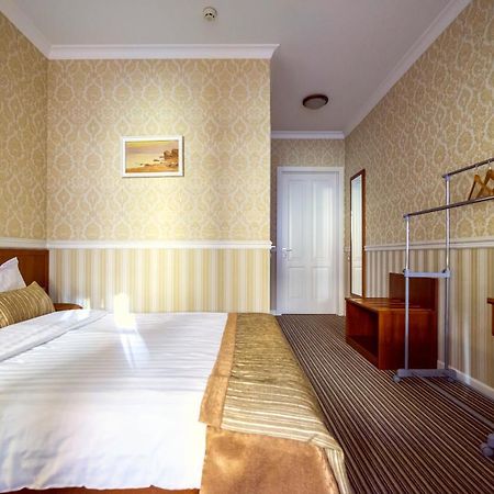 Consul Hotel Консул Odessa Dış mekan fotoğraf