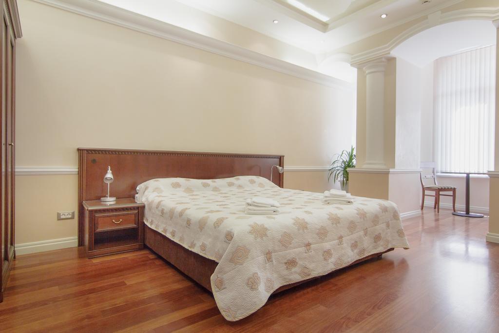 Consul Hotel Консул Odessa Oda fotoğraf