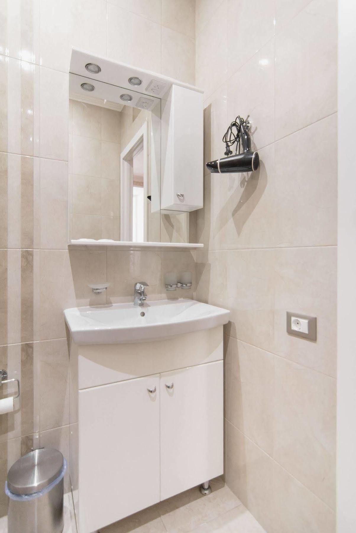 Consul Hotel Консул Odessa Dış mekan fotoğraf